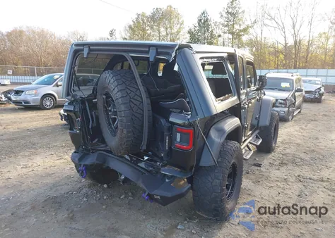 2021 Jeep Wrangler Unlimited Sport S 4X4 z USA, uszkodzony, nr VIN 1C4HJXDN6MW680326
